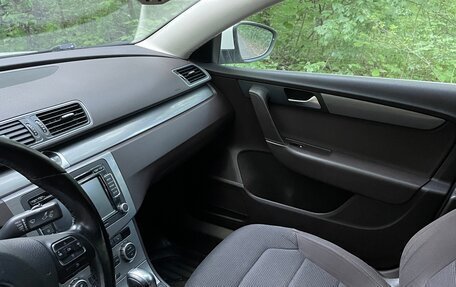 Volkswagen Passat B7, 2012 год, 1 380 000 рублей, 7 фотография