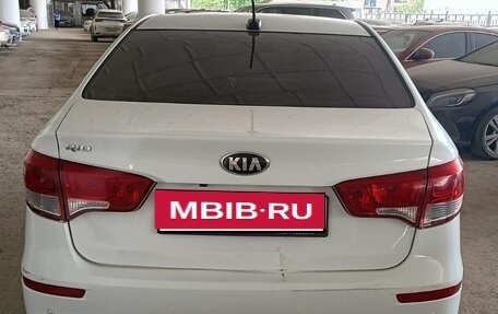 KIA Rio III рестайлинг, 2017 год, 1 000 000 рублей, 6 фотография