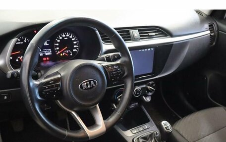 KIA Rio IV, 2021 год, 1 300 000 рублей, 6 фотография