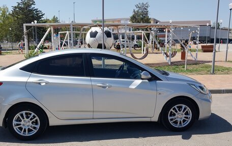 Hyundai Accent IV, 2012 год, 1 050 000 рублей, 4 фотография