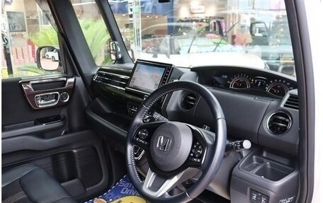 Honda N-BOX II, 2019 год, 745 000 рублей, 13 фотография