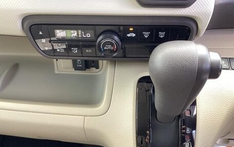 Honda N-BOX II, 2021 год, 743 000 рублей, 21 фотография