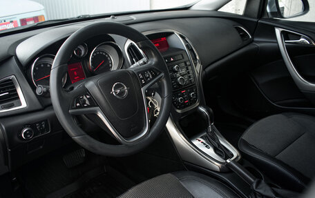 Opel Astra J, 2011 год, 685 000 рублей, 9 фотография