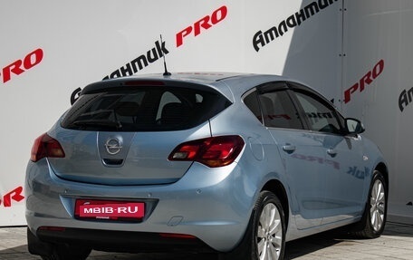 Opel Astra J, 2011 год, 685 000 рублей, 6 фотография