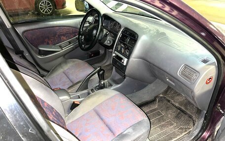Toyota Avensis III рестайлинг, 2000 год, 230 000 рублей, 6 фотография