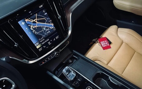 Volvo S60 III, 2021 год, 2 399 199 рублей, 5 фотография