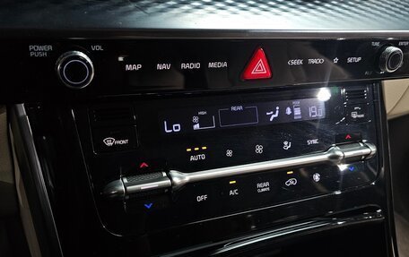 KIA Carnival, 2021 год, 3 103 000 рублей, 17 фотография