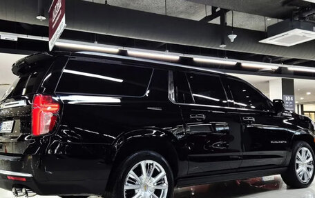 Chevrolet Suburban, 2021 год, 10 200 000 рублей, 4 фотография