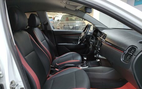 KIA Rio IV, 2019 год, 1 563 000 рублей, 10 фотография