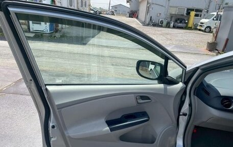 Honda Insight II рестайлинг, 2012 год, 596 500 рублей, 15 фотография