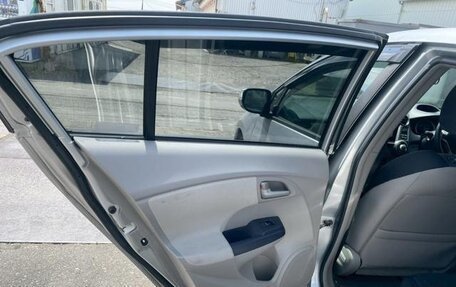 Honda Insight II рестайлинг, 2012 год, 596 500 рублей, 11 фотография