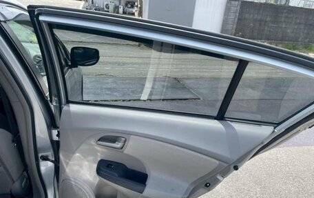 Honda Insight II рестайлинг, 2012 год, 596 500 рублей, 19 фотография