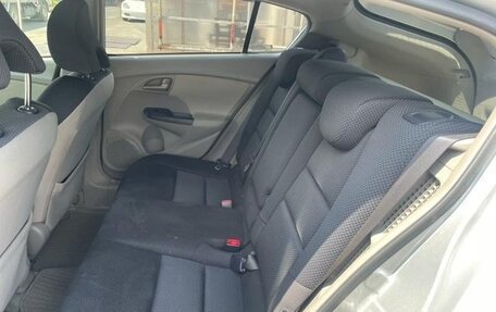 Honda Insight II рестайлинг, 2012 год, 596 500 рублей, 13 фотография