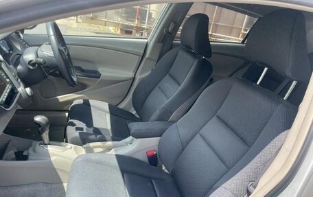 Honda Insight II рестайлинг, 2012 год, 596 500 рублей, 31 фотография