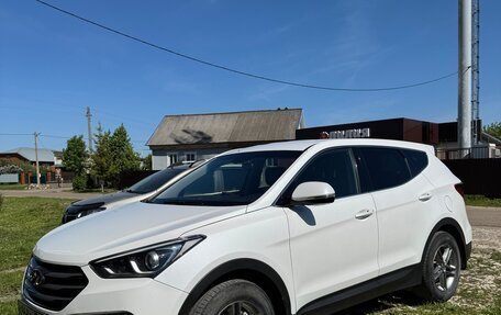Hyundai Santa Fe III рестайлинг, 2017 год, 2 350 000 рублей, 2 фотография
