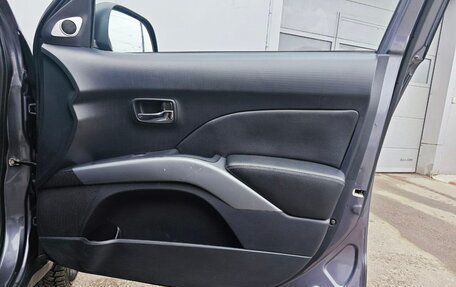 Mitsubishi Outlander III рестайлинг 3, 2008 год, 810 000 рублей, 13 фотография