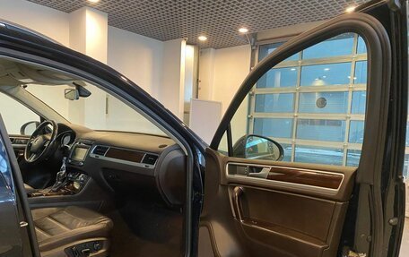 Volkswagen Touareg III, 2015 год, 2 535 000 рублей, 27 фотография