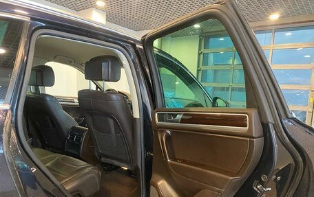 Volkswagen Touareg III, 2015 год, 2 535 000 рублей, 26 фотография