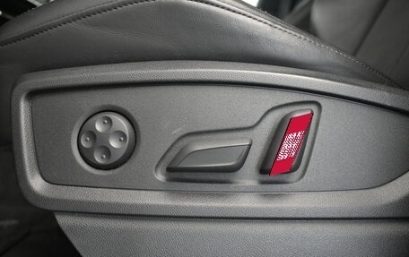 Audi Q5, 2018 год, 3 249 000 рублей, 13 фотография