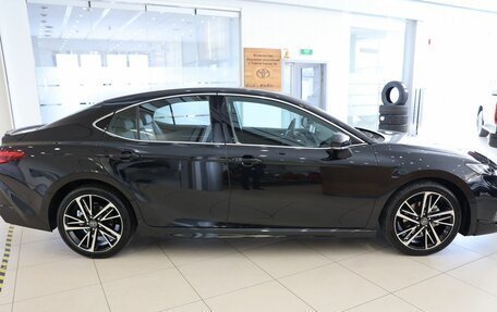 Toyota Camry, 2024 год, 4 300 000 рублей, 4 фотография