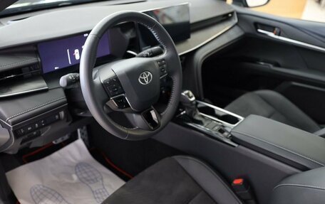 Toyota Camry, 2024 год, 4 300 000 рублей, 9 фотография