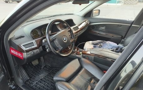 BMW 7 серия, 2004 год, 500 000 рублей, 10 фотография
