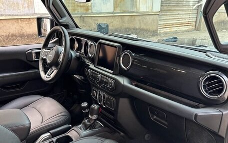 Jeep Wrangler, 2022 год, 4 350 000 рублей, 9 фотография