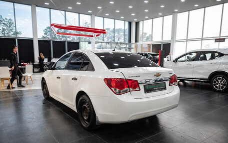 Chevrolet Cruze II, 2010 год, 500 000 рублей, 8 фотография