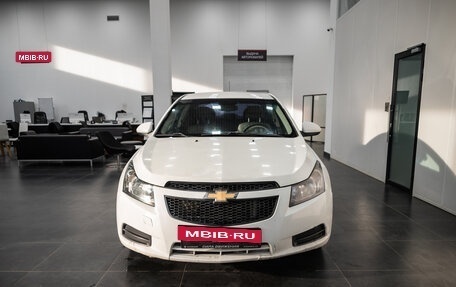 Chevrolet Cruze II, 2010 год, 500 000 рублей, 2 фотография