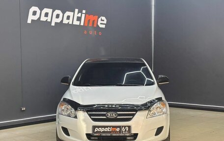 KIA cee'd I рестайлинг, 2009 год, 609 000 рублей, 2 фотография