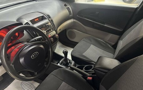 KIA cee'd I рестайлинг, 2009 год, 609 000 рублей, 5 фотография