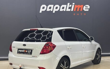 KIA cee'd I рестайлинг, 2009 год, 609 000 рублей, 3 фотография