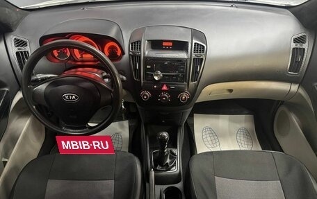 KIA cee'd I рестайлинг, 2009 год, 609 000 рублей, 9 фотография