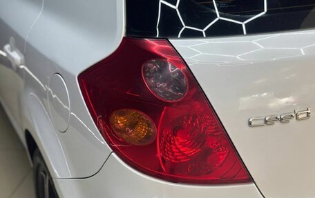 KIA cee'd I рестайлинг, 2009 год, 609 000 рублей, 15 фотография