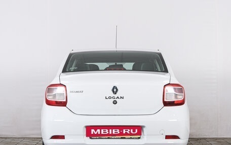 Renault Logan II, 2018 год, 699 000 рублей, 4 фотография