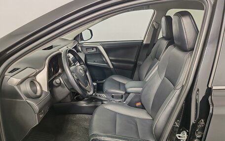 Toyota RAV4, 2017 год, 2 400 000 рублей, 16 фотография