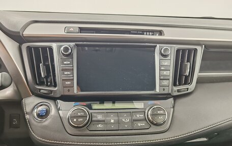 Toyota RAV4, 2017 год, 2 400 000 рублей, 15 фотография