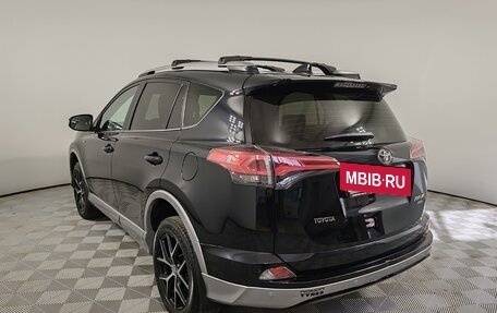 Toyota RAV4, 2017 год, 2 400 000 рублей, 7 фотография