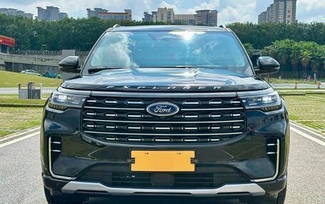 Ford Explorer VI, 2024 год, 5 700 000 рублей, 2 фотография