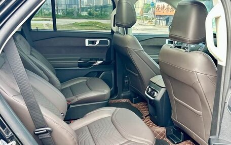 Ford Explorer VI, 2024 год, 5 700 000 рублей, 21 фотография