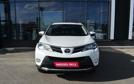 Toyota RAV4, 2014 год, 1 745 000 рублей, 2 фотография