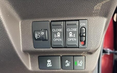 Honda Freed II, 2017 год, 1 154 000 рублей, 38 фотография