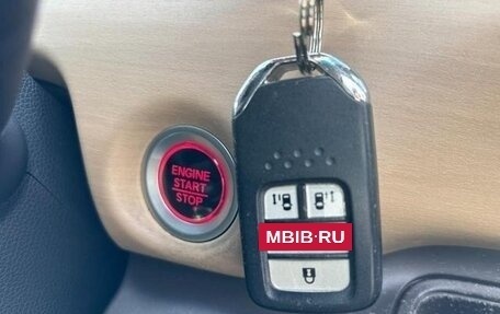 Honda Freed II, 2017 год, 1 154 000 рублей, 39 фотография