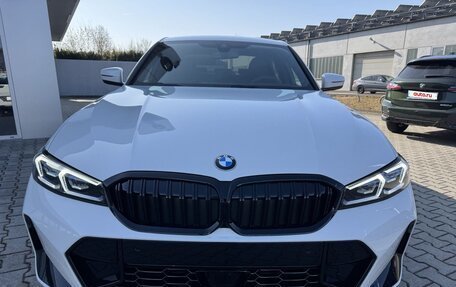 BMW 3 серия, 2022 год, 3 650 000 рублей, 2 фотография