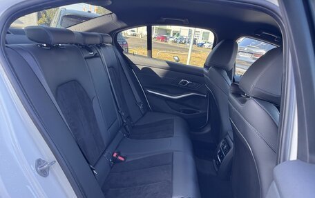 BMW 3 серия, 2022 год, 3 650 000 рублей, 17 фотография