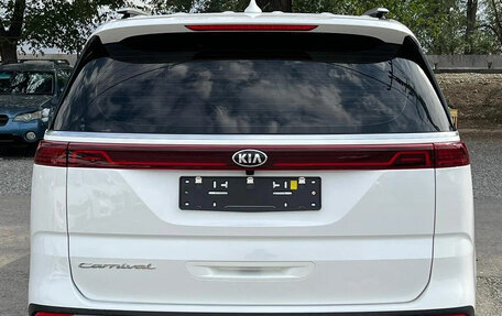 KIA Carnival, 2021 год, 2 460 100 рублей, 3 фотография