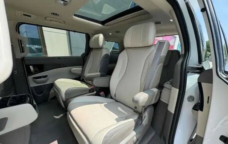 KIA Carnival, 2022 год, 3 400 000 рублей, 12 фотография