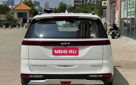 KIA Carnival, 2022 год, 3 400 000 рублей, 7 фотография