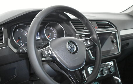 Volkswagen Tiguan II, 2019 год, 1 849 000 рублей, 9 фотография