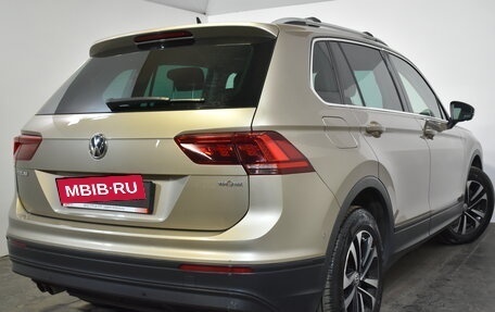 Volkswagen Tiguan II, 2019 год, 1 849 000 рублей, 4 фотография